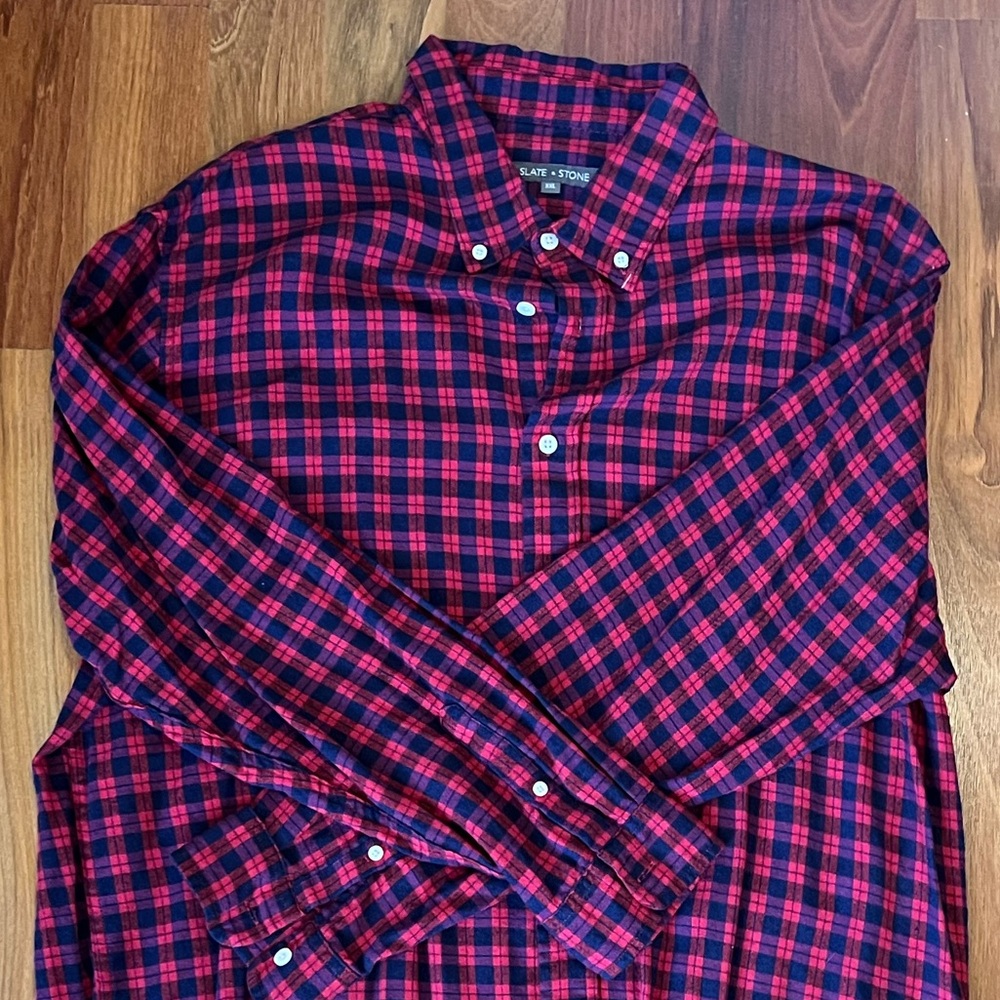 Slate & Stone Men’s Button Down Shirt